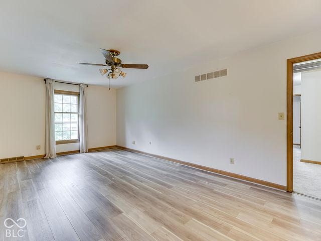 594 Watterson Court, Indianapolis, IN 46217