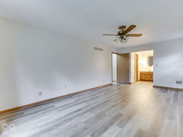 594 Watterson Court, Indianapolis, IN 46217