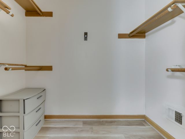 594 Watterson Court, Indianapolis, IN 46217