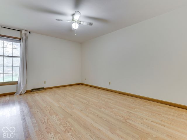 594 Watterson Court, Indianapolis, IN 46217