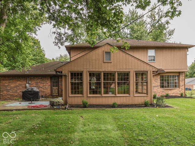 594 Watterson Court, Indianapolis, IN 46217