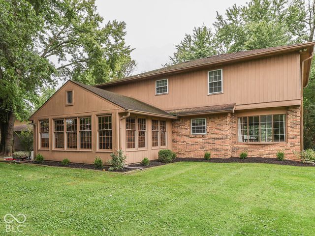 594 Watterson Court, Indianapolis, IN 46217