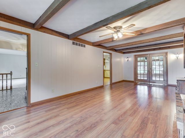594 Watterson Court, Indianapolis, IN 46217