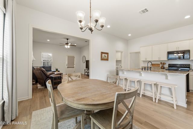 210 Crescent View Lane, Duson, LA 70529