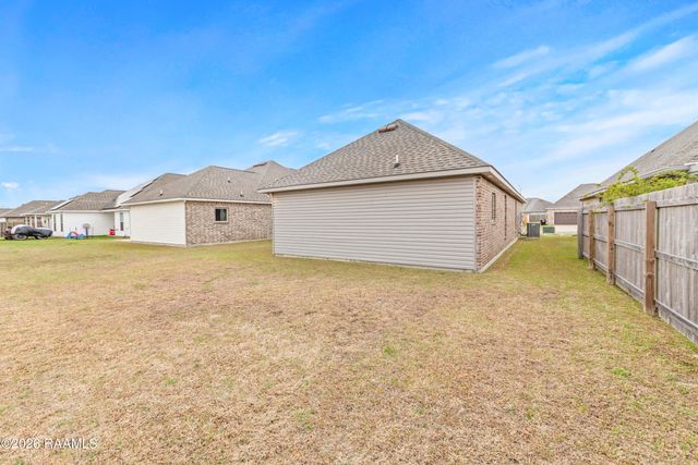 210 Crescent View Lane, Duson, LA 70529