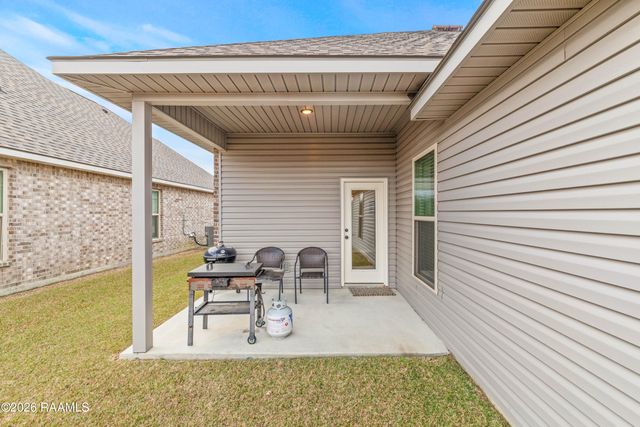 210 Crescent View Lane, Duson, LA 70529