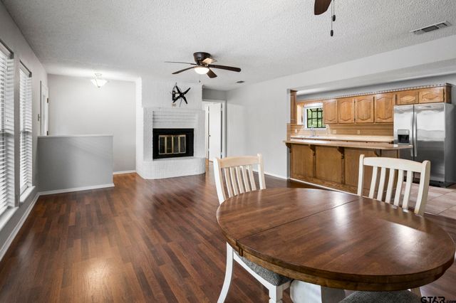 138 GREEN KNOLL, Holly Lake Ranch, TX 75765