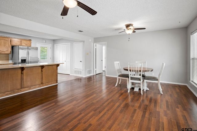 138 GREEN KNOLL, Holly Lake Ranch, TX 75765