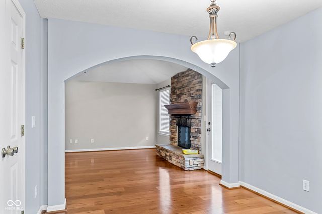 4522 Brandon Circle, Sellersburg, IN 47172