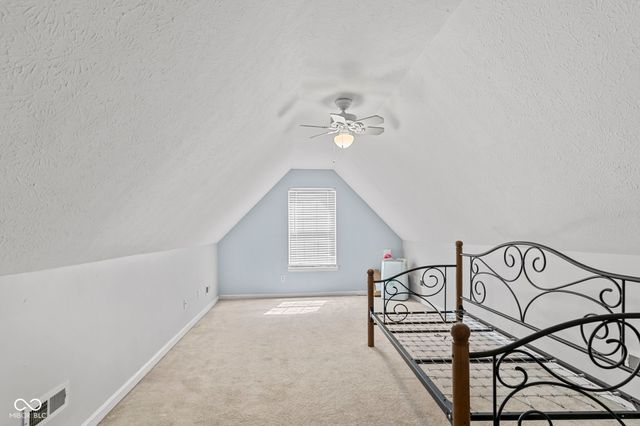 4522 Brandon Circle, Sellersburg, IN 47172