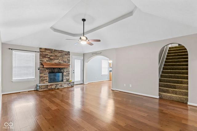 4522 Brandon Circle, Sellersburg, IN 47172