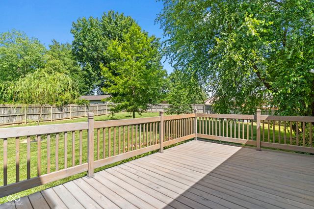 4522 Brandon Circle, Sellersburg, IN 47172
