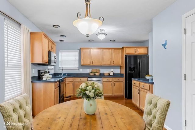4522 Brandon Circle, Sellersburg, IN 47172