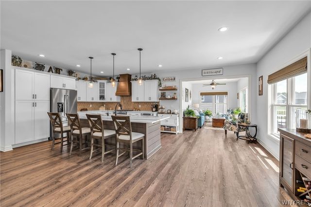 9031 Somerset Way, Clarence, NY 14032