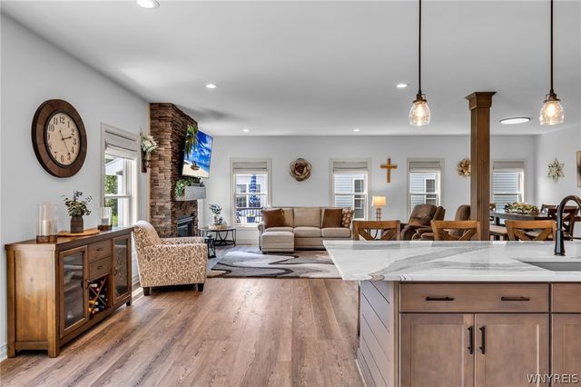 9031 Somerset Way, Clarence, NY 14032