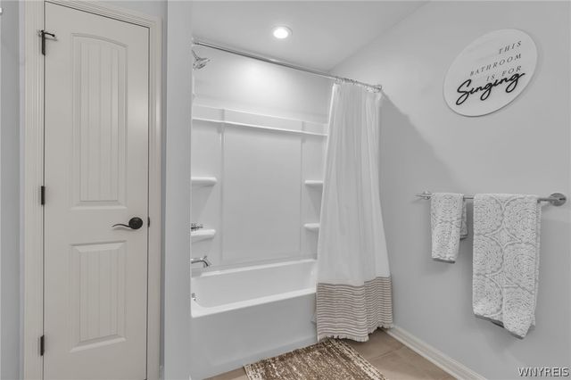 9031 Somerset Way, Clarence, NY 14032