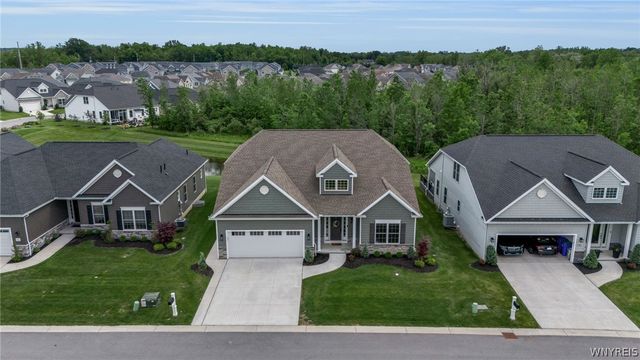 9031 Somerset Way, Clarence, NY 14032
