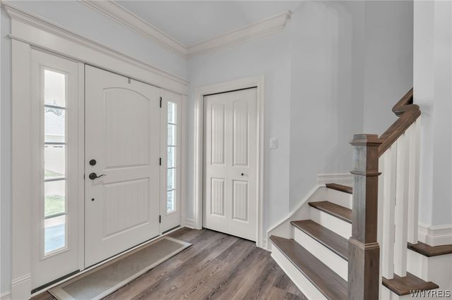 9031 Somerset Way, Clarence, NY 14032