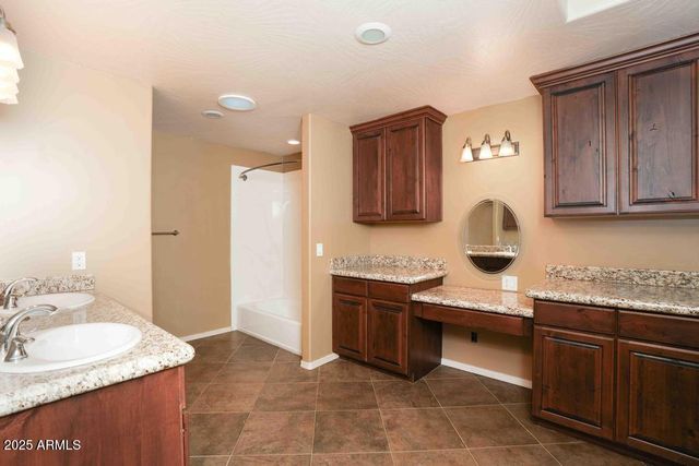 4330 E NAVAJO Lane, Rimrock, AZ 86335