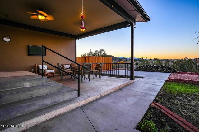 4330 E NAVAJO Lane, Rimrock, AZ 86335