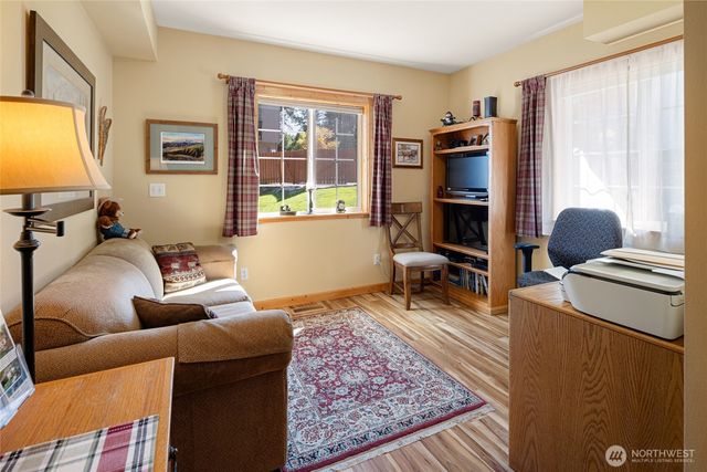 8775 Icicle Road, Leavenworth, WA 98826