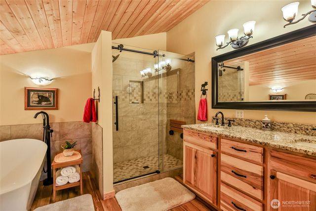 8775 Icicle Road, Leavenworth, WA 98826