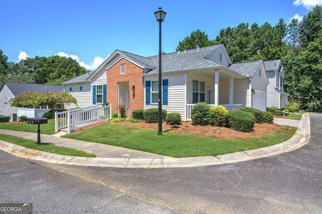 560 Windcroft Circle NW, Acworth, GA 30101