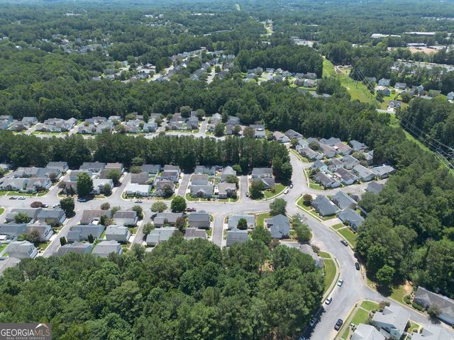 560 Windcroft Circle NW, Acworth, GA 30101