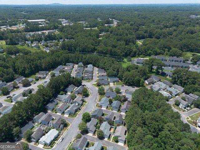 560 Windcroft Circle NW, Acworth, GA 30101