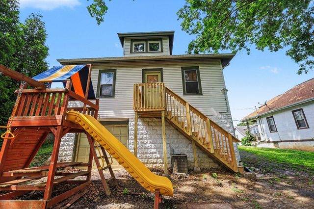 402 Linden Avenue, Southgate, KY 41071