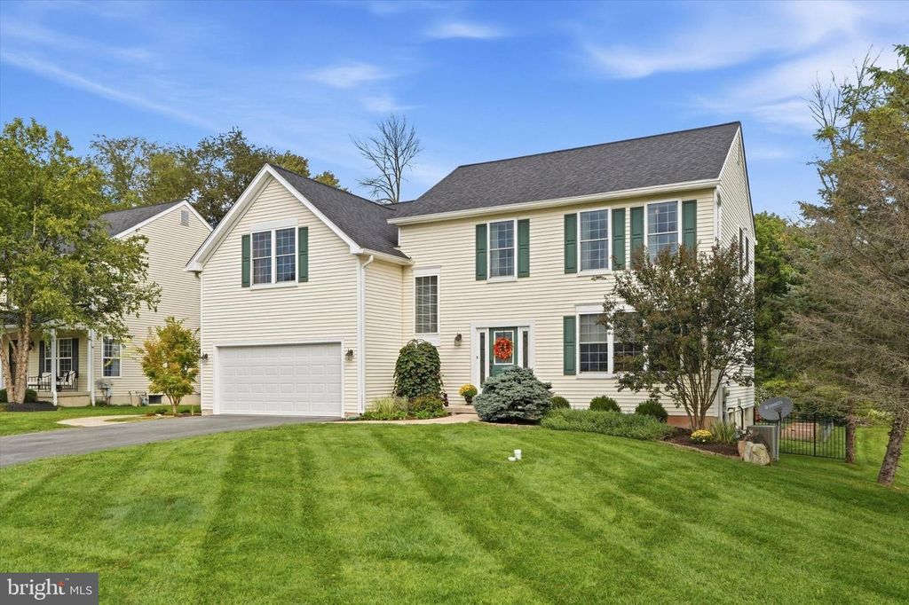 417 GREENE LN, Phoenixville, PA 19460 — exterior
