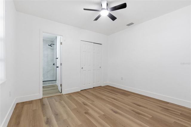 10945 N BOULEVARD, Tampa, FL 33612