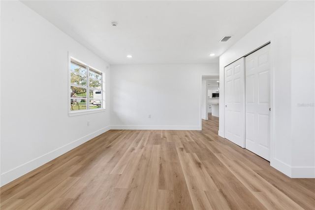 10945 N BOULEVARD, Tampa, FL 33612