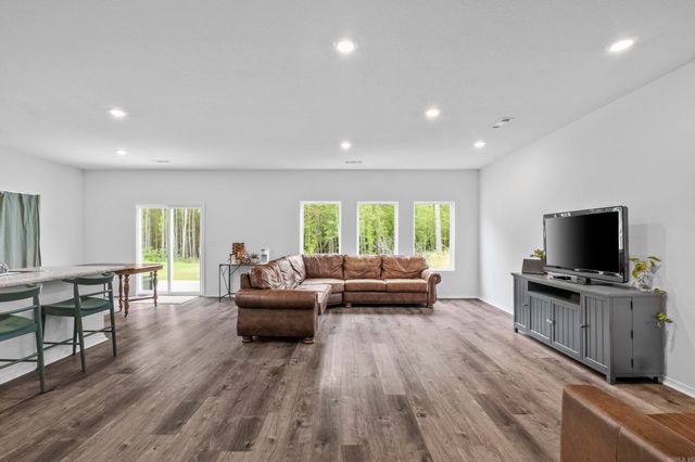 8004 Kim Drive, North Little Rock, AR 72113