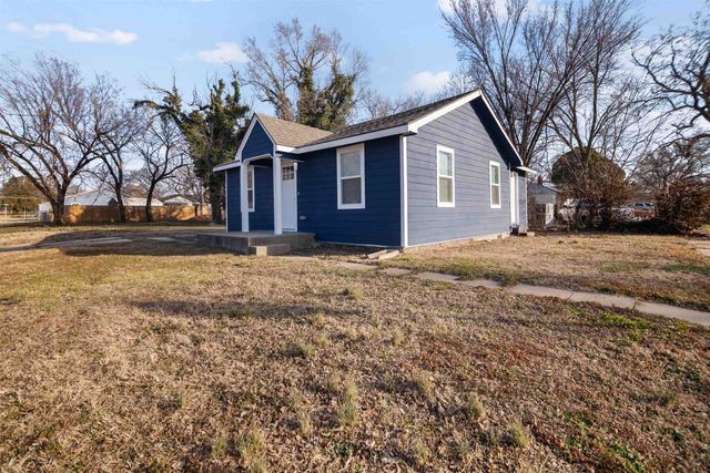 2601 E 11th St N, Wichita, KS 67214