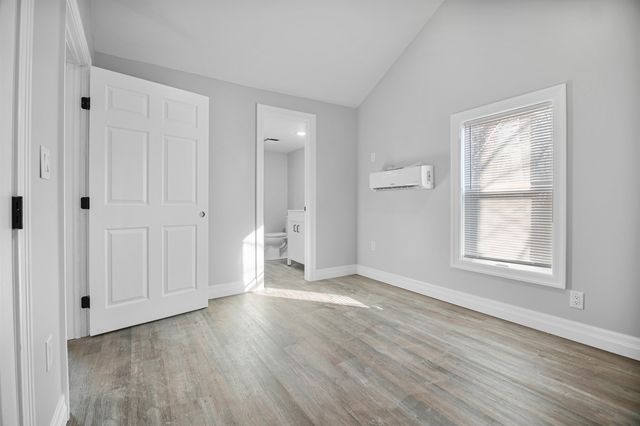 2601 E 11th St N, Wichita, KS 67214