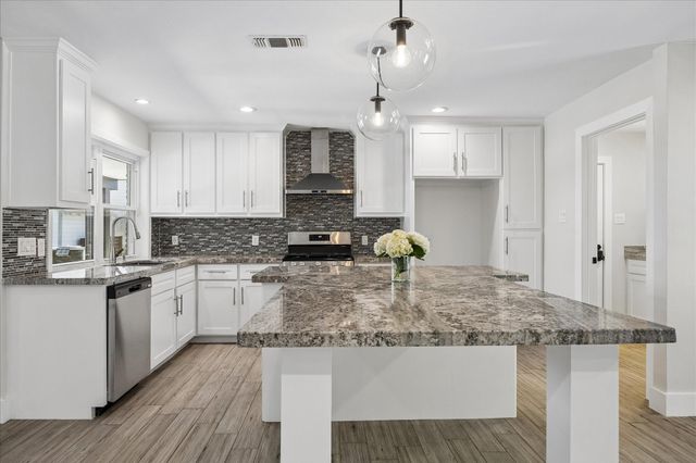 1722 Crownover Road, Houston, TX 77080