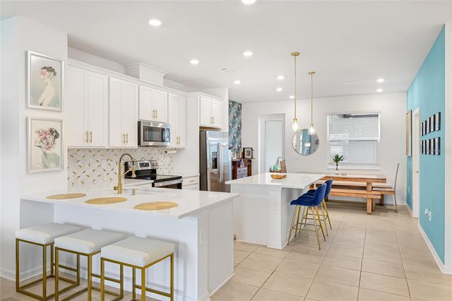 1808 FENDER LANE, Sarasota, FL 34240