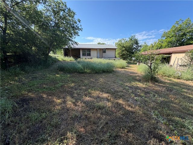 111 Four Feathers, Whitney, TX 76692