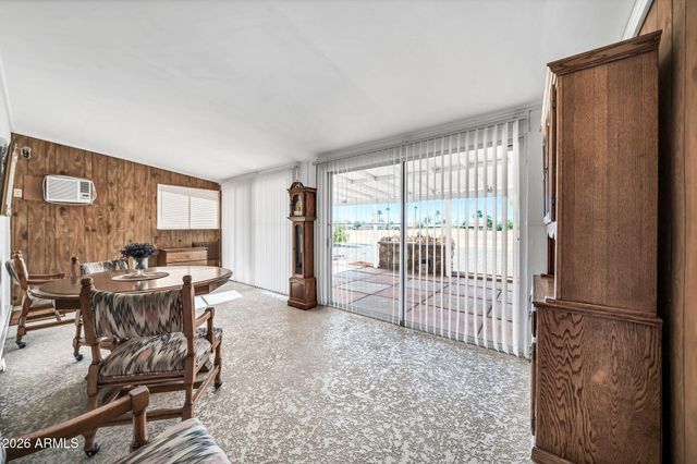 11622 N DESERT HILLS Drive W, Sun City, AZ 85351