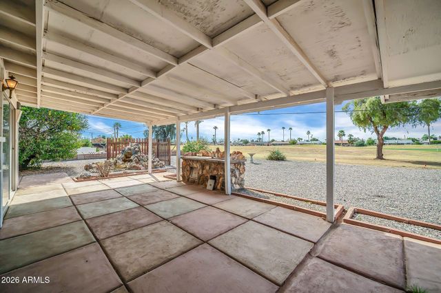 11622 N DESERT HILLS Drive W, Sun City, AZ 85351