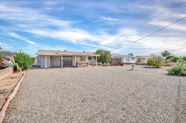 11622 N DESERT HILLS Drive W, Sun City, AZ 85351