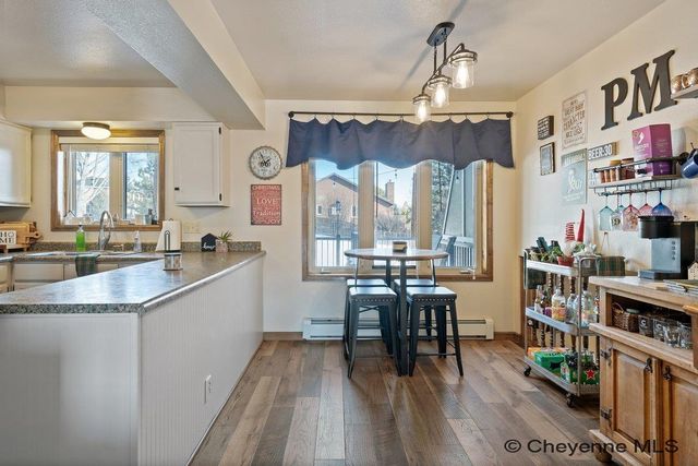 7209 HAWTHORNE DR, Cheyenne, WY 82009