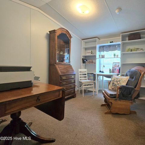 108 Aaron Court, Burgaw, NC 28425