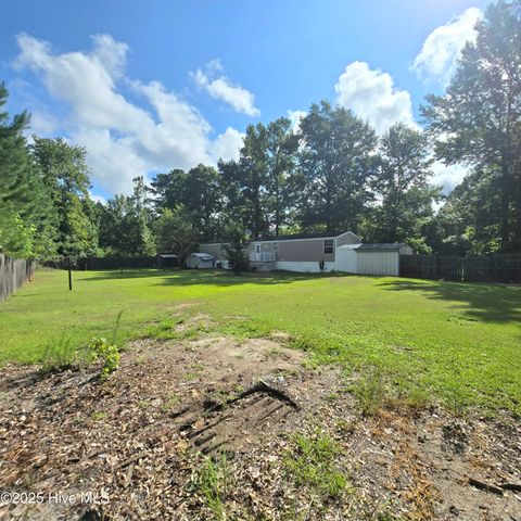 108 Aaron Court, Burgaw, NC 28425