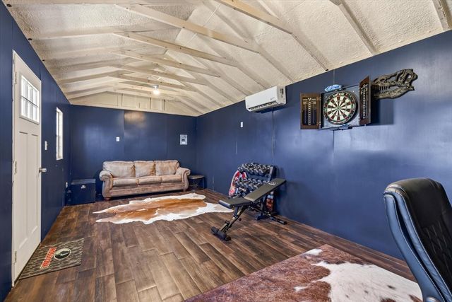 18244 County Road 4001, Mabank, TX 75147