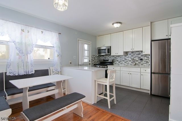 452 Jaques Ave, Rahway City, NJ 07065