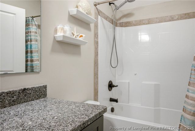 240 Meherrin Loop, Raeford, NC 28376