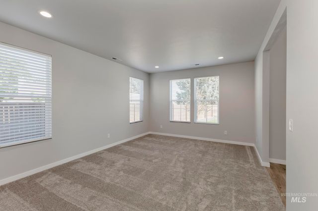 9400 W Cosmic St, Nampa, ID 83687