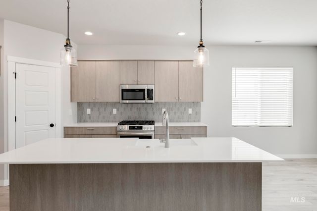 9400 W Cosmic St, Nampa, ID 83687